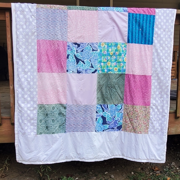 Handmade Vintage Quilt - Picture 2 of 3